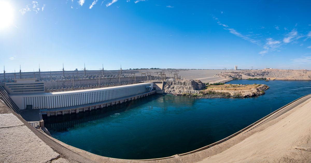 high dam High dam
