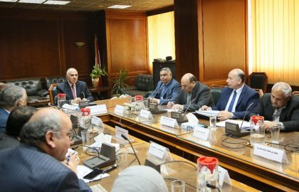 اجتماع لجنة إيراد النهر و استمرار حالة الطوارىء حتى نهاية موسم الامطار