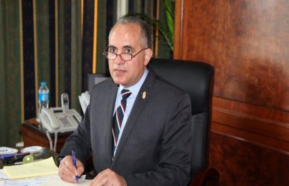 د/ عبد العاطى يستأنف العمل من المكتب بدءاً من الثلاثاء القادم