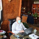 د/عبد العاطى يجتمع بوكلاء الوزارة بالمحافظات
