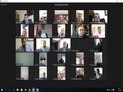 وزير الري يتابع الموقف التنفيذي لمشروع تأهيل الترع