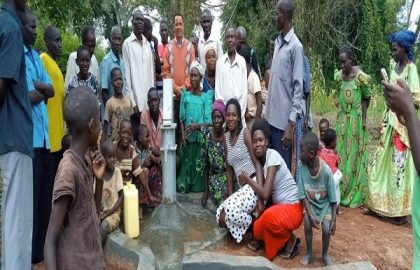 إنشاء بئر مياه نظيفة للمناطق المحرومة بدولة أوغندا الشقيقة