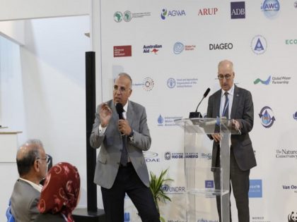 د/سويلم يشارك فى جلسة “الزراعة الذكية لتحقيق الامن الغذائى والتكيف