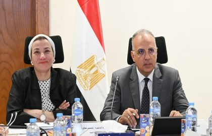 عقد إجتماع اللجنة العليا لتراخيص الشواطئ برئاسة الدكتور هانى سويلم