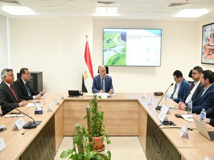 الدكتور سويلم يبحث مع ممثلى شركة “روبيكون للمياه” الأسترالية أوجه الإستفادة من إمكانات الشركة فى خدمة أعمال الوزارة